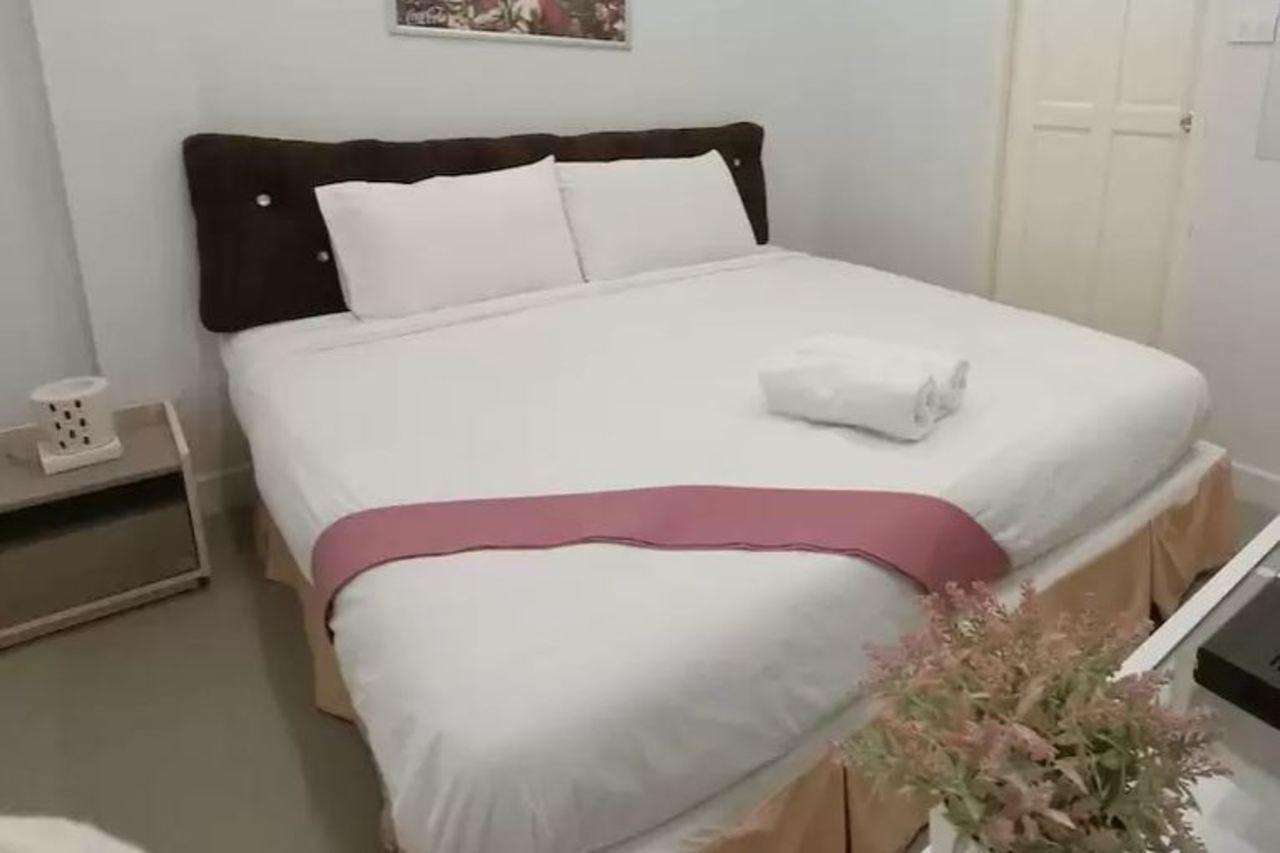 101 Seoul Hostel Bangkok Exterior photo